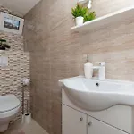 Villa Korana With Pool & Jacuzzi *